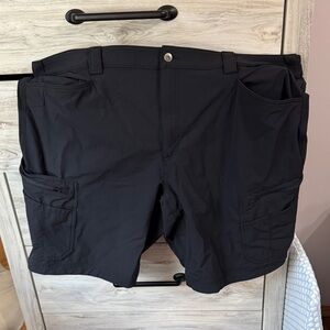 Duluth Trading Co Black Cargo Shorts